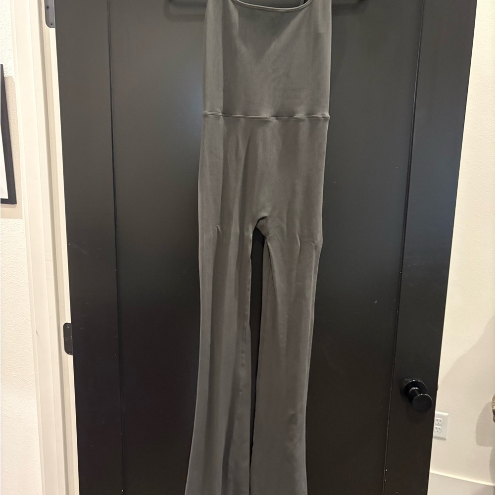 SET Active High-Waist Flare Jumpsuit Pants - Ribbed Charcoal